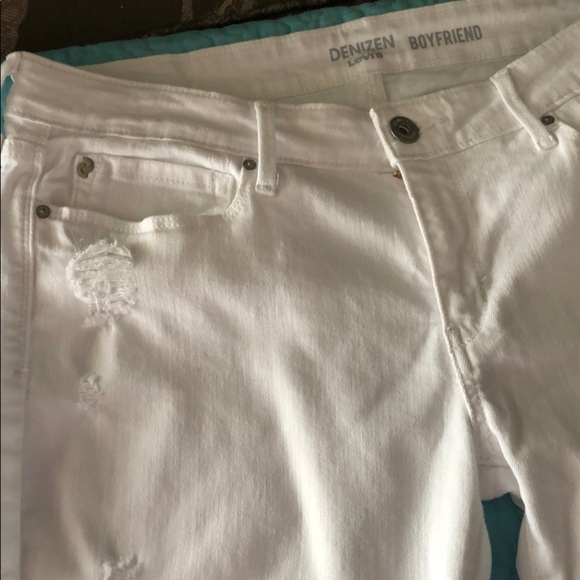DENIZEN - NWT -white distressed -Sz 15 juniors - Picture 3 of 10